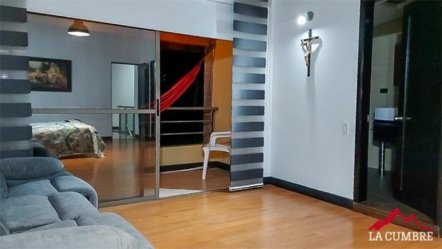 Casa de 3 alcobas en venta en Cumbres, Envigado, 188 m² · foto 9 de 11