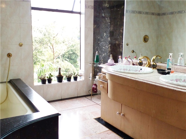 Apartamento de 3 alcobas en venta en El Diamante 2, Medellín, 340 m² · foto 17 de 19