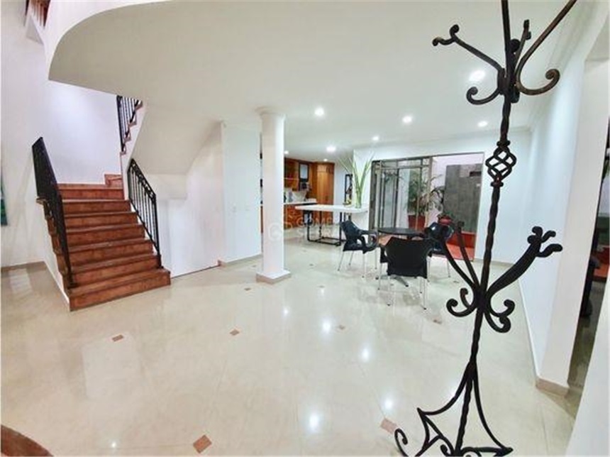 Casa de 5 alcobas en venta en Ub Cortijo De San Jose, Sabaneta, 354 m² · foto 23 de 23