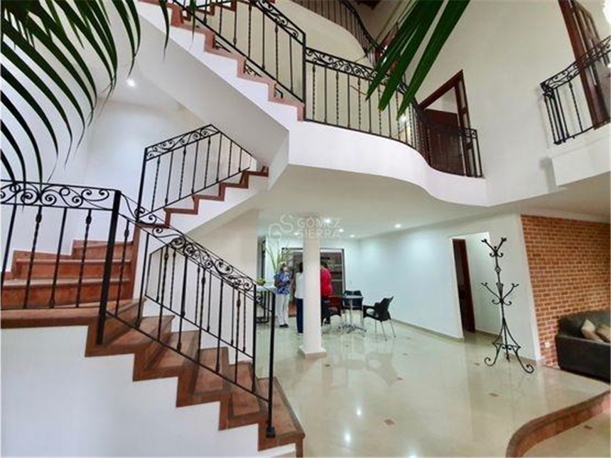 Casa de 5 alcobas en venta en Ub Cortijo De San Jose, Sabaneta, 354 m² · foto 11 de 23