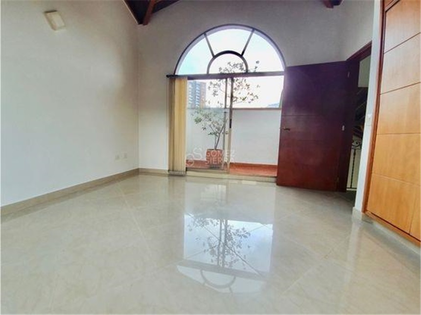 Casa de 5 alcobas en venta en Ub Cortijo De San Jose, Sabaneta, 354 m² · foto 22 de 23