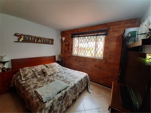 Apartment in Medellín, La Candelaria - View 2