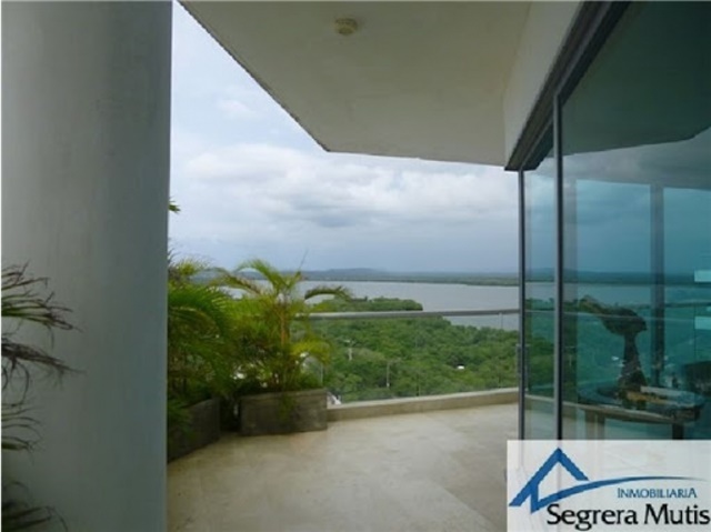 Casa de 3 alcobas en venta en Bocagrande, Cartagena, 450 m² · foto 3 de 17