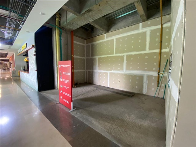 Local en Arriendo - Vista 2