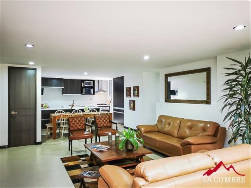 Apartamento en venta en Loma De Las Brujas, Envigado · foto 4 de 11