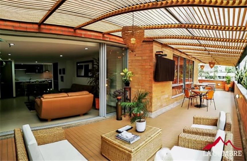 Apartamento en venta en Loma De Las Brujas, Envigado · foto 2 de 11