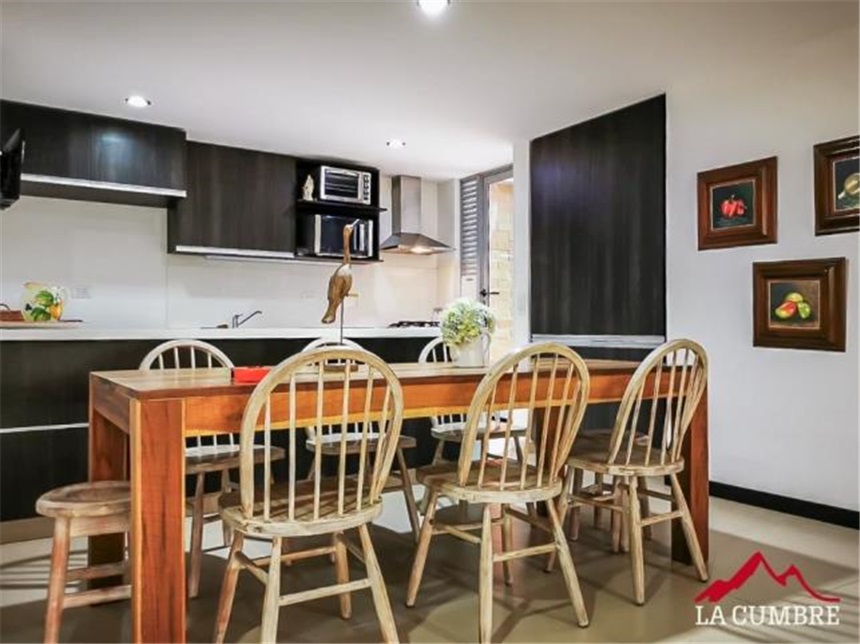 Apartamento en venta en Loma De Las Brujas, Envigado · foto 6 de 11