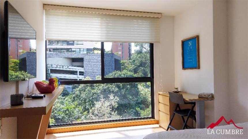 Apartamento de 3 alcobas en venta en El Diamante No. 2, Medellín, 196 m² · foto 13 de 22