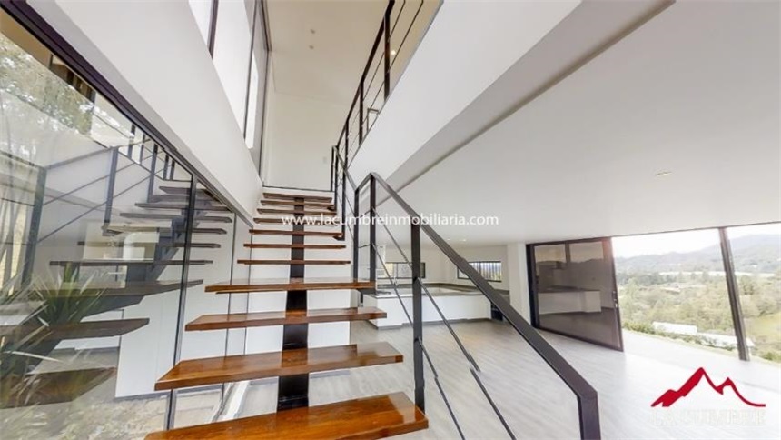 Casa de 3 alcobas en venta en Santa Catalina, Envigado, 360 m² · foto 11 de 18