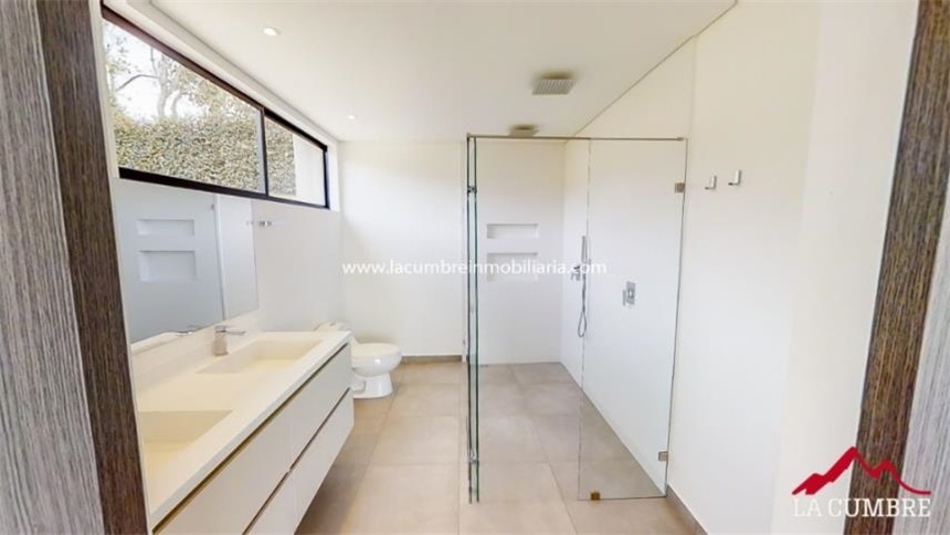 Casa de 3 alcobas en venta en Santa Catalina, Envigado, 360 m² · foto 18 de 18