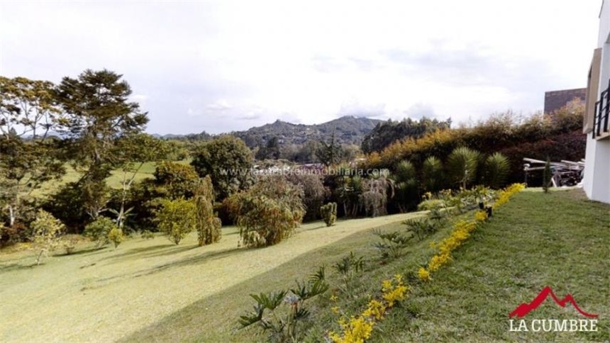 Casa de 3 alcobas en venta en Llano Grande, Rionegro, 420 m² · foto 5 de 18