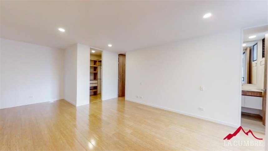 Apartamento de 3 alcobas en venta en Loma De Las Brujas, Envigado, 154 m² · foto 7 de 20
