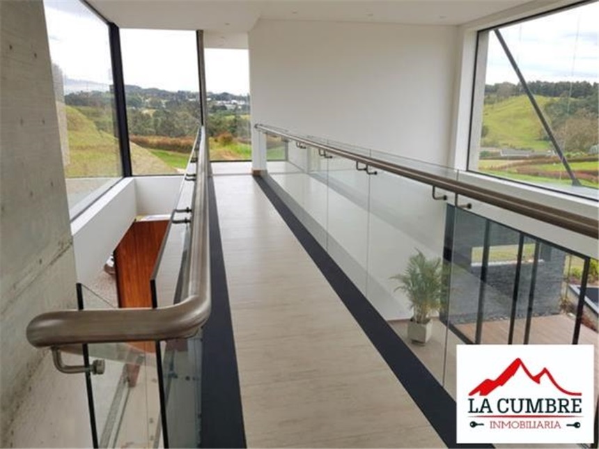 Casa de 4 alcobas en venta en Las Palmas, Envigado, 500 m² · foto 7 de 16