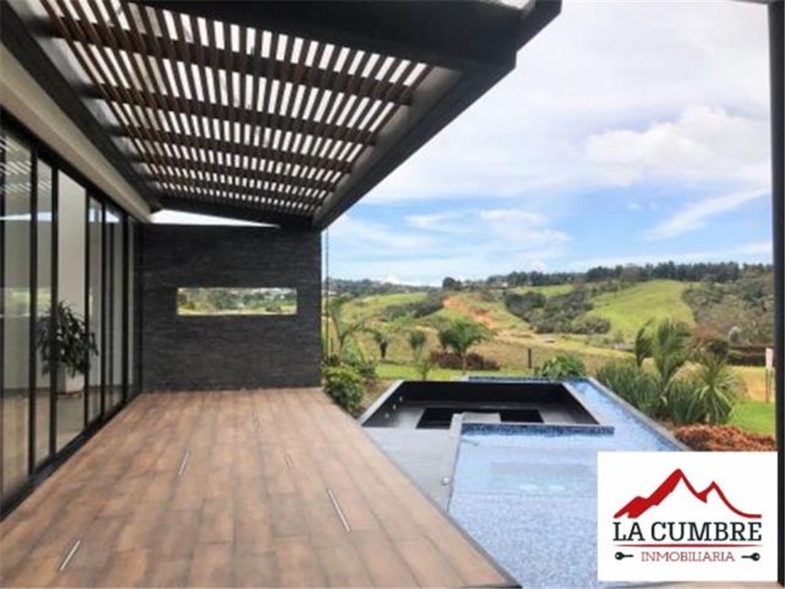 Casa de 4 alcobas en venta en Las Palmas, Envigado, 500 m² · foto 16 de 16