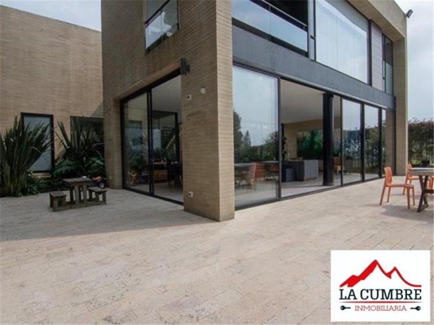 Casa de 5 alcobas en venta en Palma De Mollorca, Envigado, 550 m² · foto 12 de 14