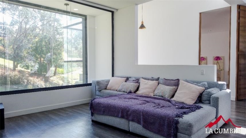Casa de 4 alcobas en venta en Las Palmas, Envigado, 367 m² · foto 11 de 15