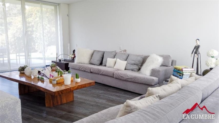 Casa de 4 alcobas en venta en Las Palmas, Envigado, 367 m² · foto 5 de 15
