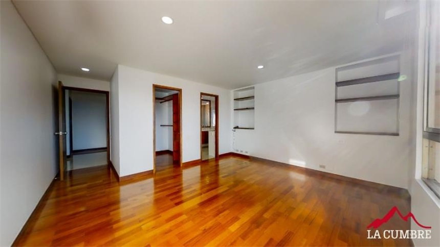 Apartamento de 3 alcobas en arriendo en Las Lomas, Medellín, 210 m² · foto 11 de 18