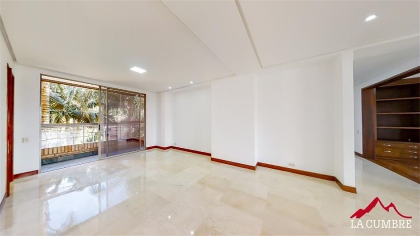 Apartamento de 3 alcobas en arriendo en Las Lomas, Medellín, 210 m² · foto 5 de 18