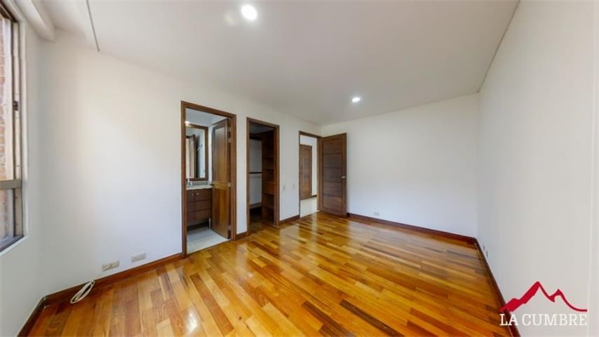 Apartamento de 3 alcobas en arriendo en Las Lomas, Medellín, 210 m² · foto 15 de 18
