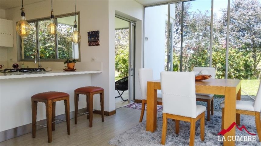 Casa de 3 alcobas en venta en Las Palmas, Envigado, 422 m² · foto 6 de 13