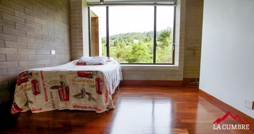 Casa de 4 alcobas en venta en Las Palmas, Envigado, 450 m² · foto 14 de 16
