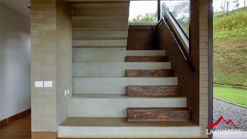 Casa de 4 alcobas en venta en Las Palmas, Envigado, 450 m² · foto 7 de 16