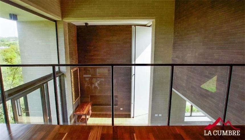 Casa de 4 alcobas en venta en Las Palmas, Envigado, 450 m² · foto 10 de 16