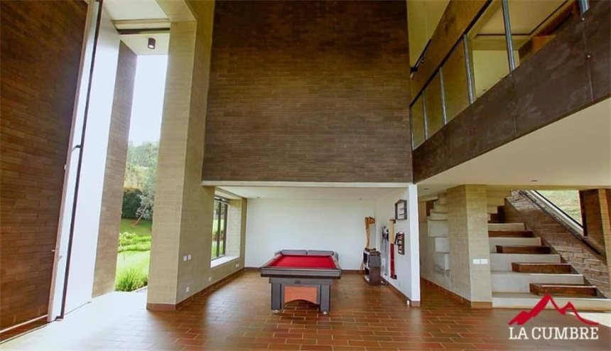 Casa de 4 alcobas en venta en Las Palmas, Envigado, 450 m² · foto 5 de 16