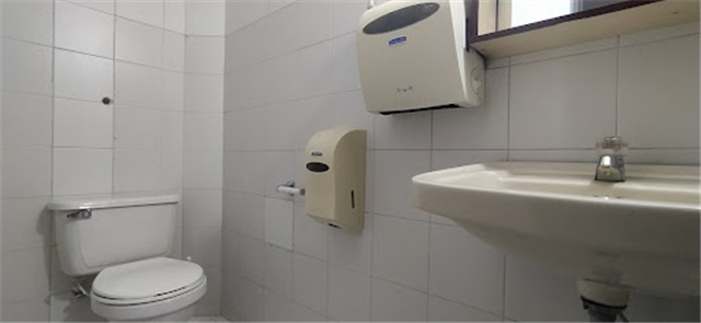 Oficina en arriendo en Suramericana, Medellín, 180 m² · foto 9 de 10