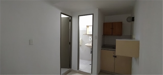 Oficina en arriendo en Suramericana, Medellín, 180 m² · foto 10 de 10