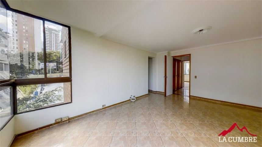 Apartamento de 3 alcobas en venta en Lalinde, Medellín, 210 m² · foto 15 de 17