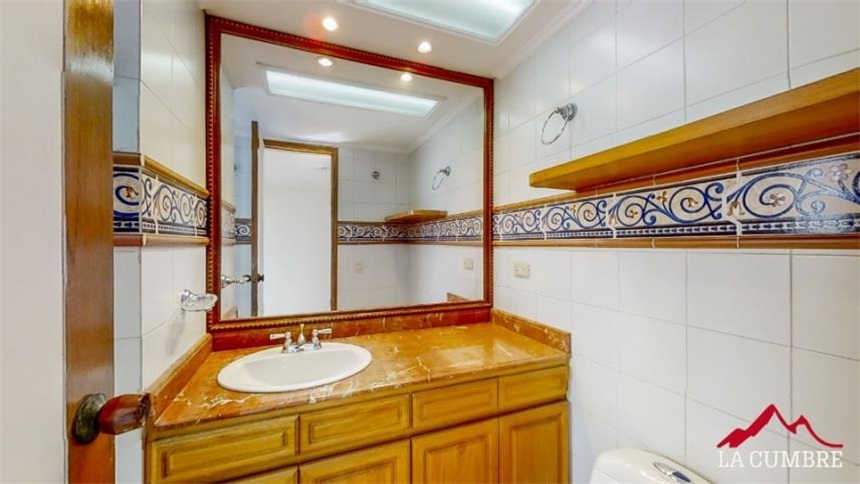Apartamento de 3 alcobas en venta en Lalinde, Medellín, 210 m² · foto 13 de 17