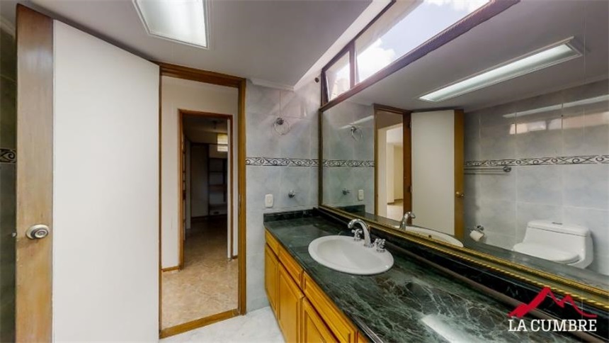 Apartamento de 3 alcobas en venta en Lalinde, Medellín, 210 m² · foto 17 de 17
