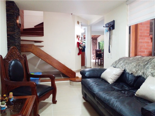 3BR House in Camino Verde (140 m²) for Sale - 4
