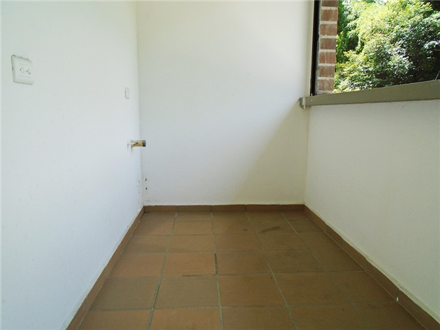 Local en arriendo en Caqueta, La Estrella, 30 m² · foto 2 de 9
