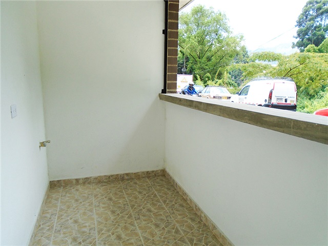 Local en arriendo en Caqueta, La Estrella, 30 m² · foto 3 de 9