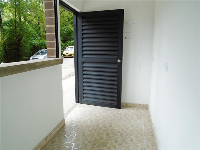 Local en arriendo en Caqueta, La Estrella, 30 m² · foto 5 de 9