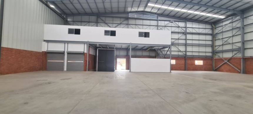 Bodega en arriendo en Acopi, Yumbo, 1033 m² · foto 16 de 24