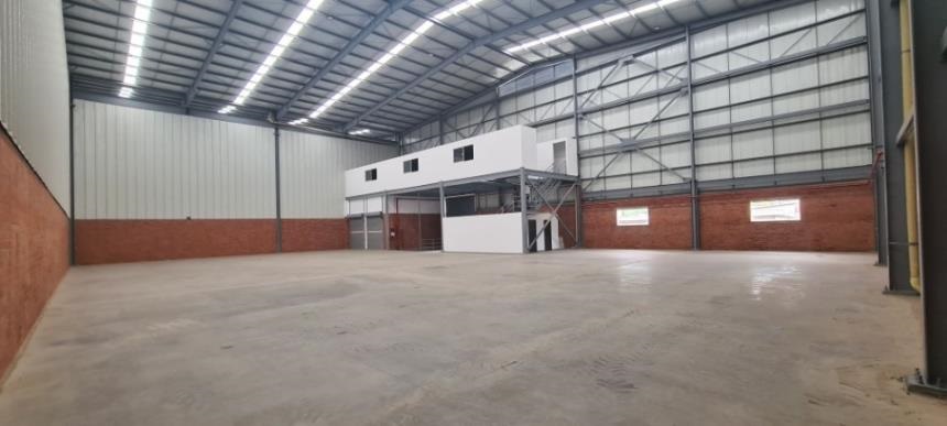 Bodega en arriendo en Acopi, Yumbo, 1033 m² · foto 6 de 24