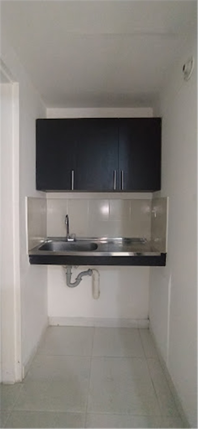 Local en venta en La Candelaria, Medellín, 53 m² · foto 6 de 12