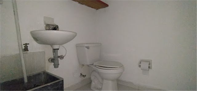 Local en venta en La Candelaria, Medellín, 53 m² · foto 8 de 12