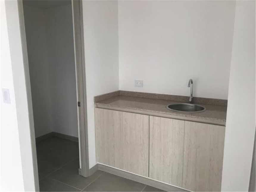 Oficina en Arriendo - Vista 2