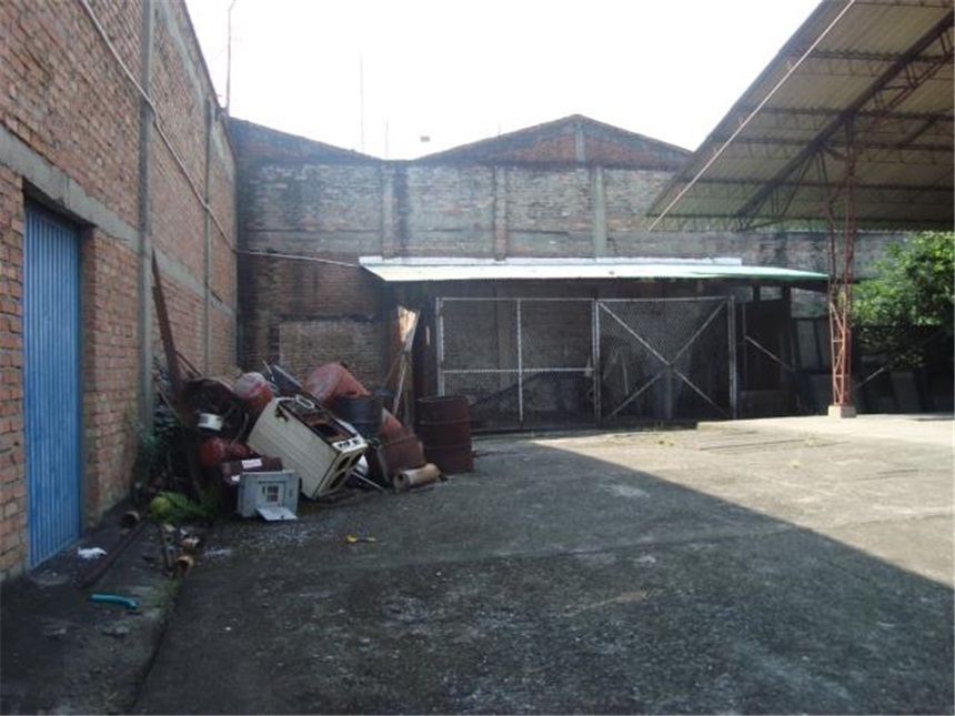 Bodega en Arriendo - Más