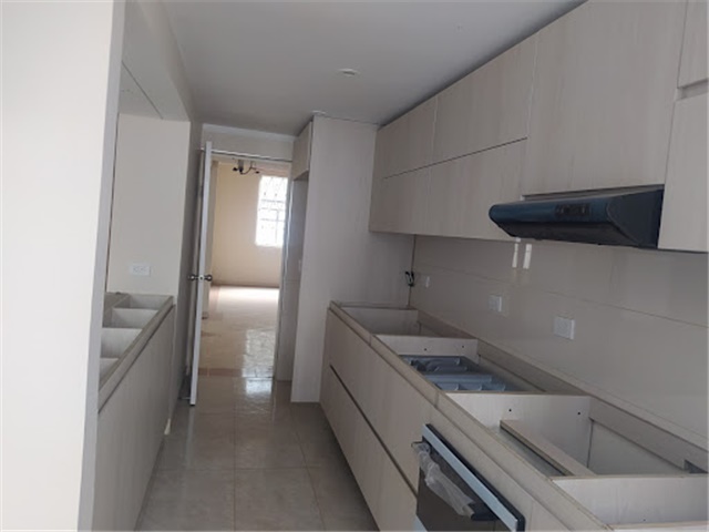 Casa de 3 alcobas en venta en Aloha Sector Sur, Bogotá, 230 m² · foto 8 de 22