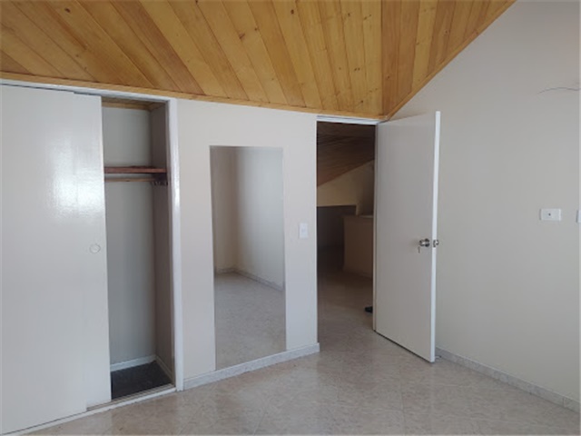 Casa de 3 alcobas en venta en Aloha Sector Sur, Bogotá, 230 m² · foto 17 de 22