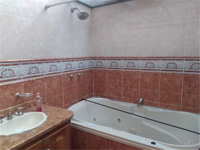 Casa de 3 alcobas en venta en Aloha Sector Sur, Bogotá, 230 m² · foto 18 de 22