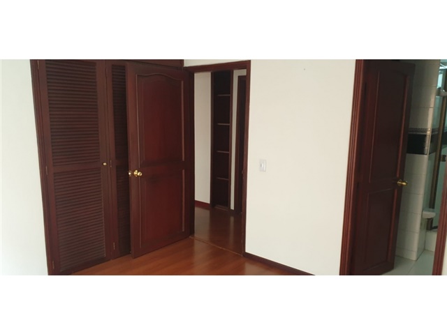 Piso – Bogotá, Barrio La Carolina, Localidad Usaquén - Vista 5