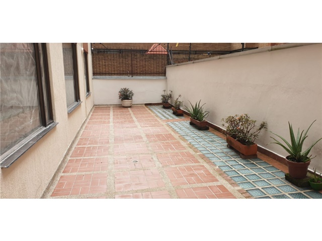 Piso – Bogotá, Barrio La Carolina, Localidad Usaquén - Vista 2