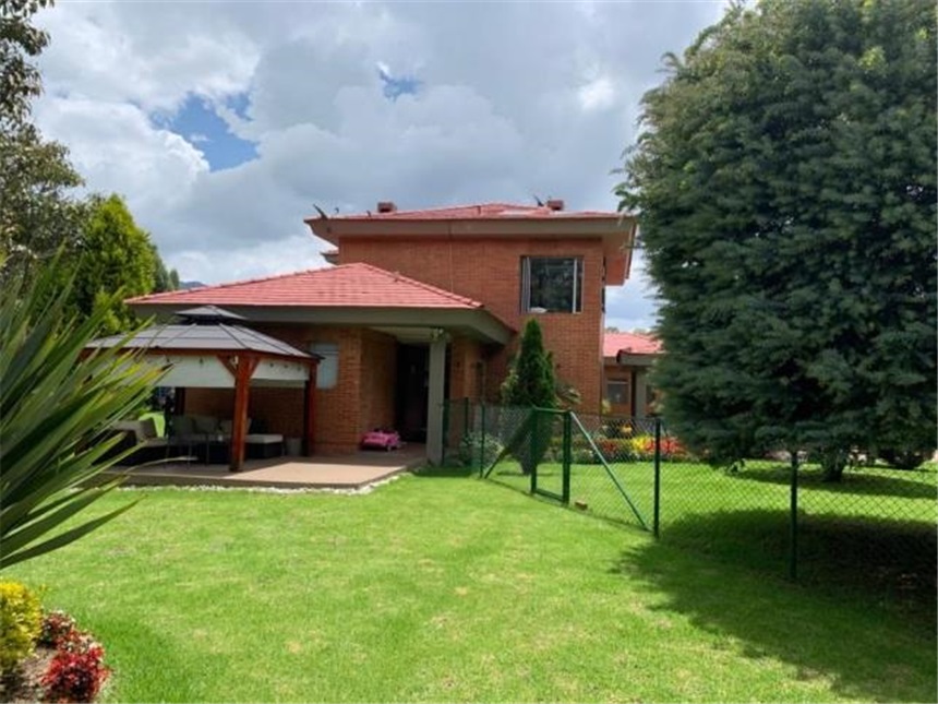 Casa en venta en Guaymaral, Bogotá · foto 5 de 24